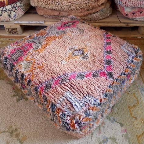 Selling: 100 Stuks Vintage Marokkaanse Kelim Vloer Poef, Ottoman
