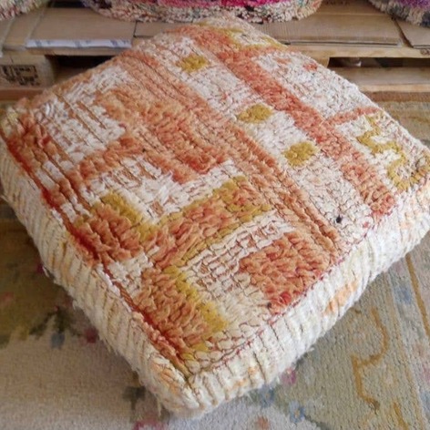 Selling: 100 Stuks Vintage Marokkaanse Kelim Vloer Poef, Ottoman