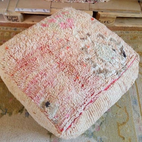 Selling: 100 Stuks Vintage Marokkaanse Kelim Vloer Poef, Ottoman