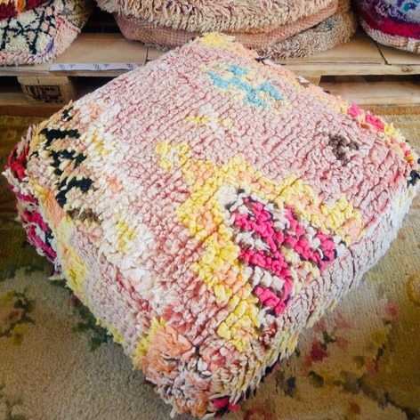 Selling: 100 Stuks Vintage Marokkaanse Kelim Vloer Poef, Ottoman
