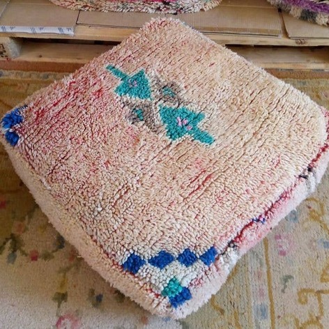Selling: 100 Stuks Vintage Marokkaanse Kelim Vloer Poef, Ottoman