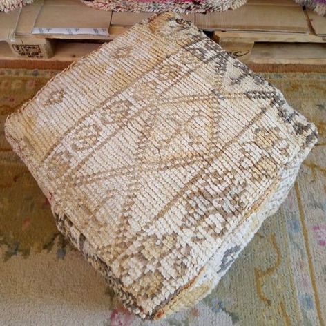 Selling: 100 Stuks Vintage Marokkaanse Kelim Vloer Poef, Ottoman