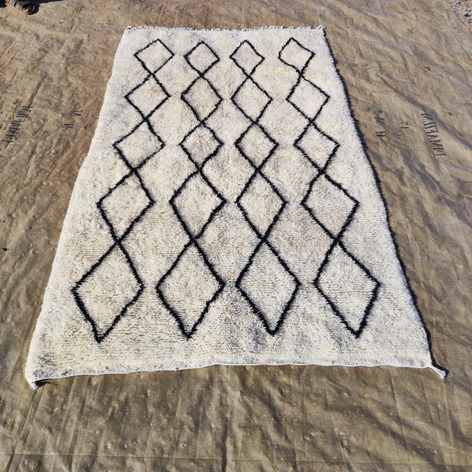 Selling: Handmade Moroccan Rugs Beni Ouarain 250 X 150 Cm